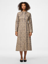 Ladda upp bild till gallerivisning, model_shot-front