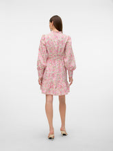 Ladda upp bild till gallerivisning, model_shot-back