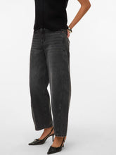 Ladda upp bild till gallerivisning, model_shot-detail