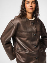 Ladda upp bild till gallerivisning, model_shot-detail