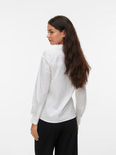 Ladda upp bild till gallerivisning, model_shot-back