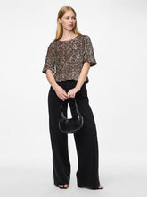 Ladda upp bild till gallerivisning, model_shot-detail