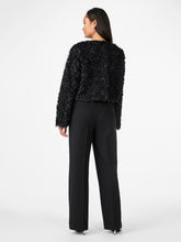 Ladda upp bild till gallerivisning, model_shot-back