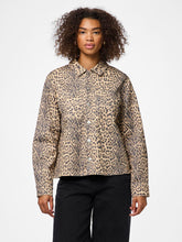 Ladda upp bild till gallerivisning, model_shot-front