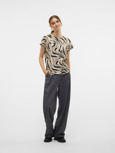 Ladda upp bild till gallerivisning, model_shot-front_full