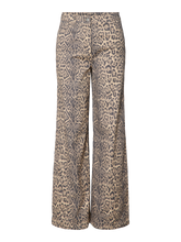 Ladda upp bild till gallerivisning, pack_shot-front