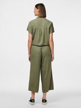 Ladda upp bild till gallerivisning, model_shot-back