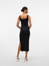 Ladda upp bild till gallerivisning, model_shot-back