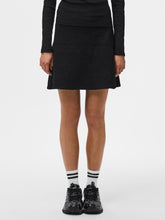 Ladda upp bild till gallerivisning, model_shot-front