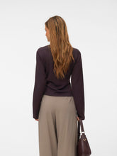 Ladda upp bild till gallerivisning, model_shot-back
