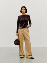Ladda upp bild till gallerivisning, model_shot-front
