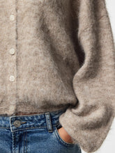 Ladda upp bild till gallerivisning, model_shot-detail
