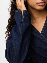 Ladda upp bild till gallerivisning, model_shot-detail
