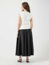 Ladda upp bild till gallerivisning, model_shot-back
