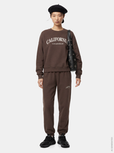 Ladda upp bild till gallerivisning, model_shot-front
