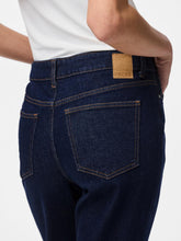 Ladda upp bild till gallerivisning, model_shot-detail
