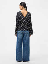 Ladda upp bild till gallerivisning, model_shot-back
