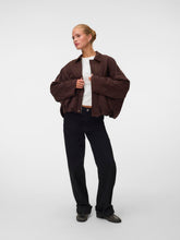 Ladda upp bild till gallerivisning, model_shot-front
