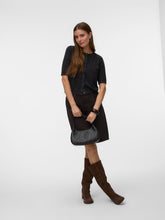 Ladda upp bild till gallerivisning, model_shot-front
