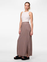 Ladda upp bild till gallerivisning, PCANORA Skirt - Coca Mocha
