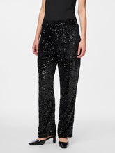 Ladda upp bild till gallerivisning, model_shot-front
