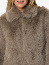 Ladda upp bild till gallerivisning, model_shot-detail
