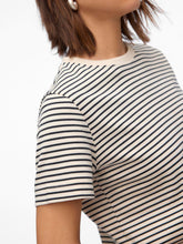 Ladda upp bild till gallerivisning, model_shot-detail
