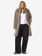 Ladda upp bild till gallerivisning, model_shot-back
